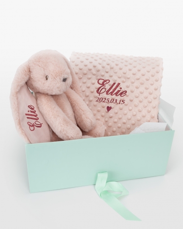Presentset med gosedjur och babyfilt i rosa