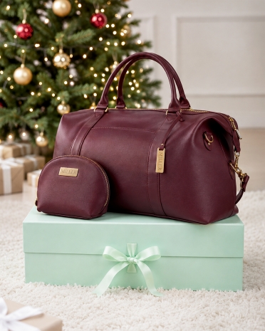 julklappstips till henne med graverad weekendbag och necessär