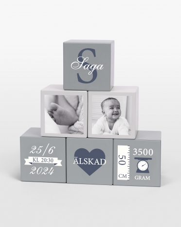 Roliga och personliga träleksaker med namn