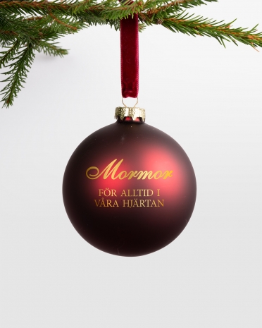 Röd julkula med namn