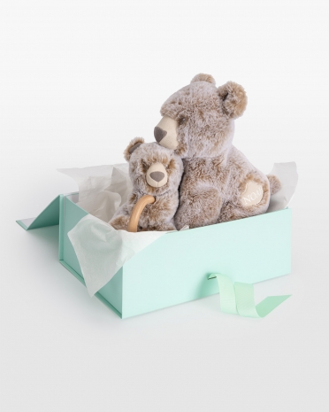 gåvoset med mjuka gosedjur för de mindre