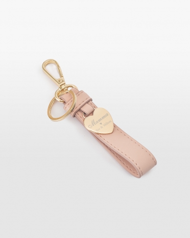 Personliga nyckelringar med gravyr