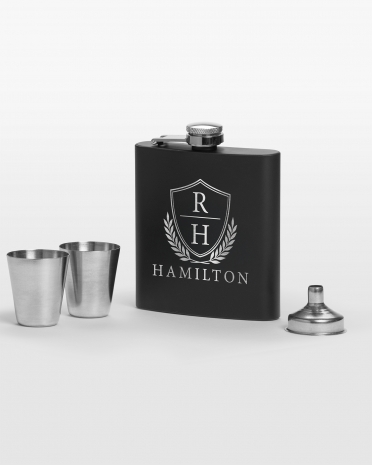 svart fickplunta med personlig gravyr