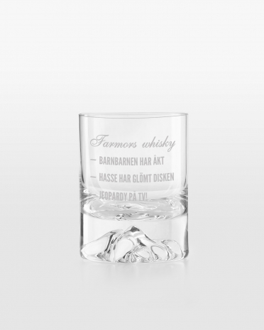 Whiskyglas som graveras med personlig text