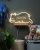 Justerbar neonlampa med björnmotiv och gravyr