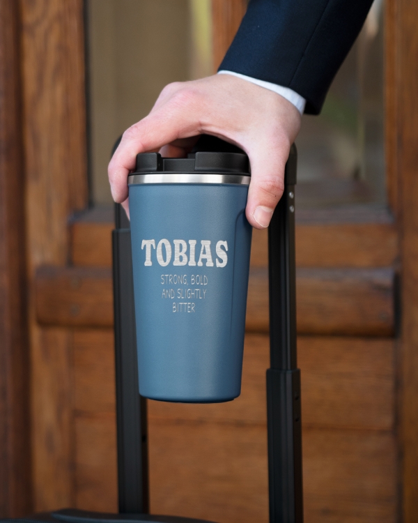 Termosmugg med roliga citat och namn