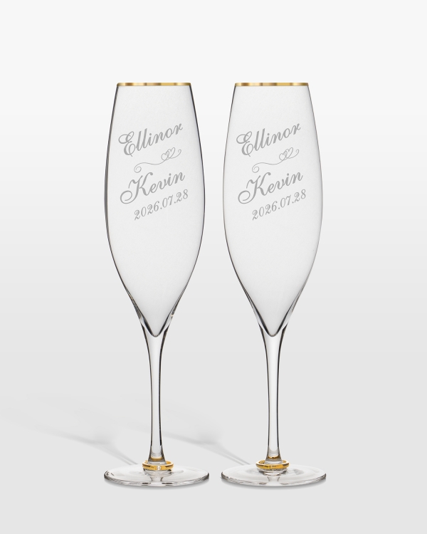 Champagneglas med guldkant och personlig gravyr