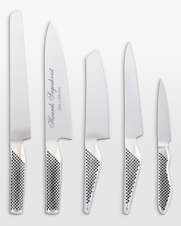Presentset med graverade Global-knivar
