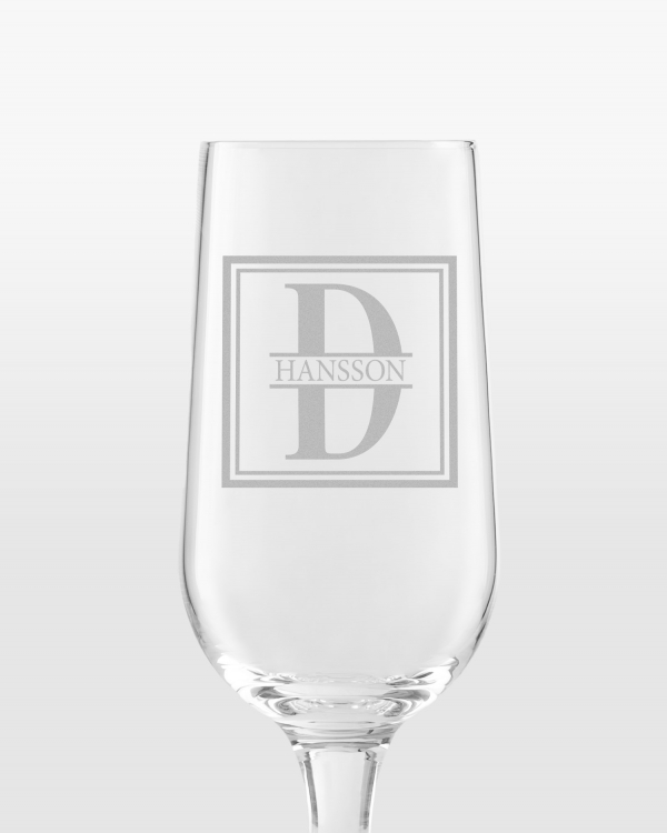 Personligt graverat ölglas med namn