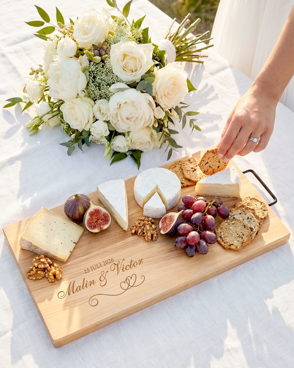 skärbräda i al med graverad valfri text