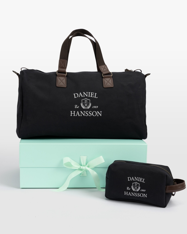 set med duffle bag och necessär med namn