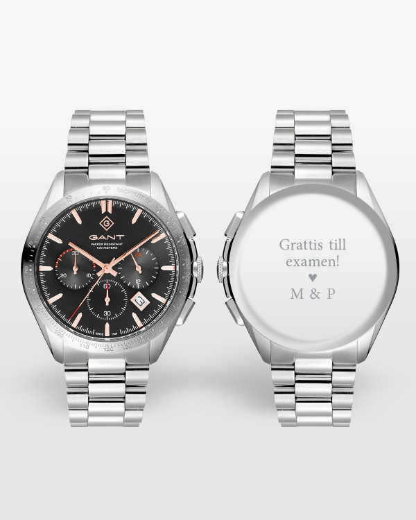 Examenspresent klocka med namn och grattishälsning