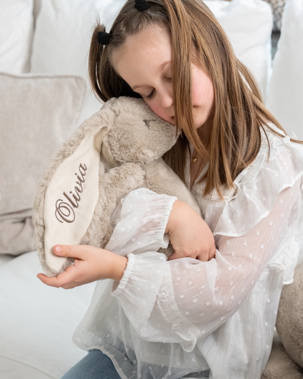 Gosedjurskanin med broderat namn