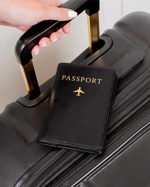 Passfodral i svart