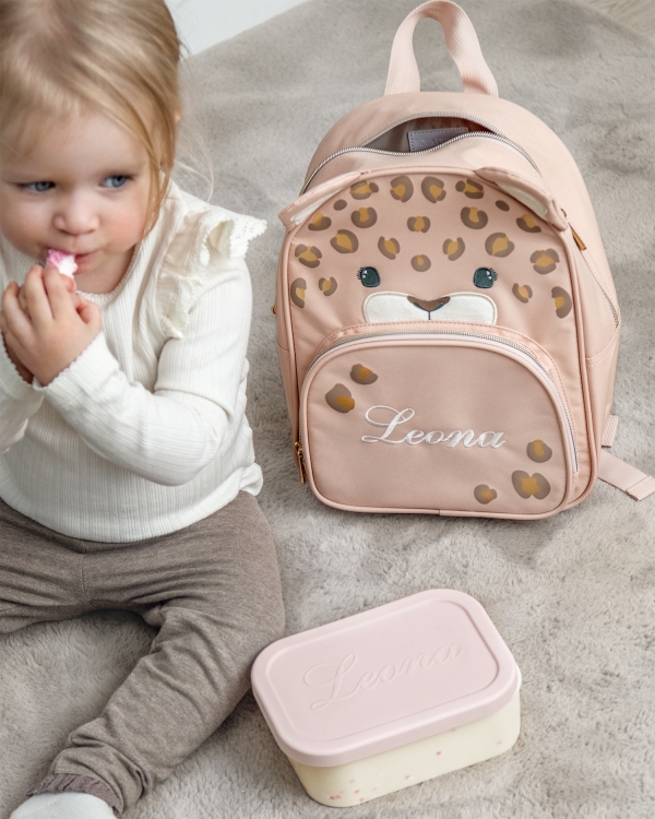 silikonmatlåda med namn