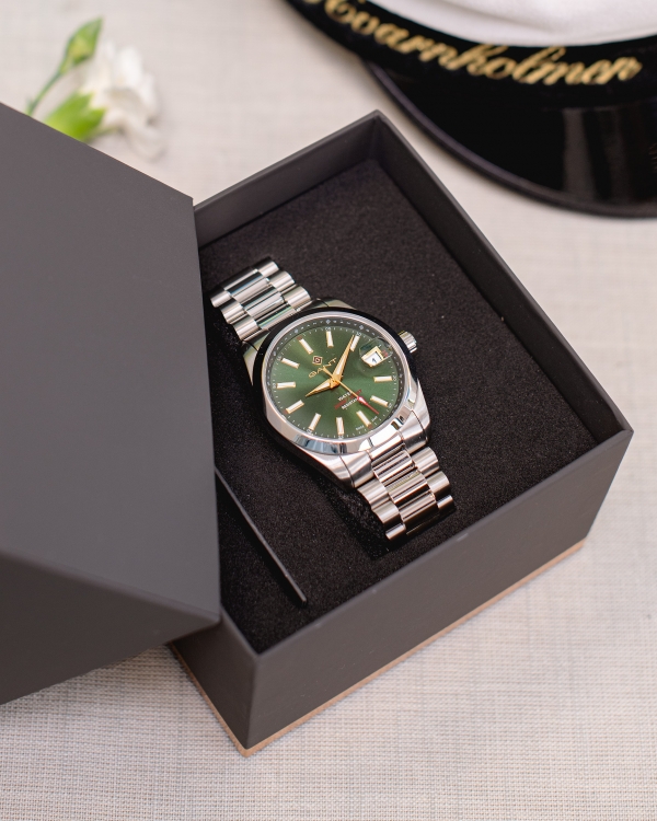 Gant klocka med gravyr, Eastham - Green/Gold-Metal